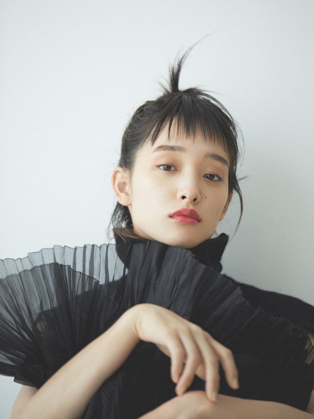 パーソナルカラーブルベ冬の芸能人、ウィンター、剛力彩芽、女優