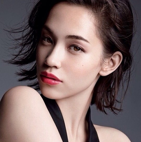 パーソナルカラーブルベ冬の芸能人、ウィンター、水原希子、モデル、女優